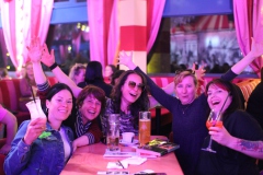 37-best-Entertainment-Bar-and-Variete-Dinner-Show-Restaurant-Berlin-Alexanderplatz-2026