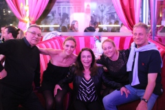 57-best-Entertainment-Bar-and-Variete-Dinner-Show-Restaurant-Berlin-Alexanderplatz-2026