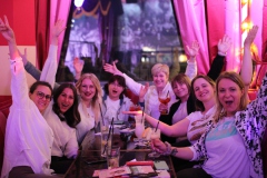 9-best-girls-night-out-location-in-alexanderplatz-knutschfleck-berlin-2026