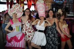 Geheimtip-Brunch-Berlin-Knutschfleck-Dinner-Show-Erlebnis-Restaurant-Variete-und-Super-Club-im-Fernsehturm-Berlin-Alexanderplatz