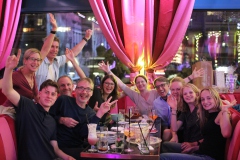 Geheimtip-in-Berlin-Knutschfleck-Bar-Variete-Erlebnisrestaurant-Club-am-Alexanderplatz-unterm-Fernsehturm-2026