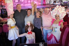 bestes-Erlebnis-in-Berlin-Brunch-Berlin-Knutschfleck-Dinner-Show-Erlebnis-Restaurant-Variete-und-Super-Club-im-Fernsehturm-Berlin-Alexanderplatz