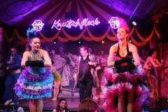 Knutschfleck-Variete-und-show-erlebnis-Restaurant-am-Alexanderplatz-Berlin-2026-18