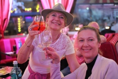 Knutschfleck-Variete-und-show-erlebnis-Restaurant-am-Alexanderplatz-Berlin-2026-39