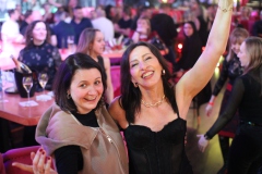 Knutschfleck-Variete-und-show-erlebnis-Restaurant-am-Alexanderplatz-Berlin-2026-43