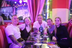 Knutschfleck-Variete-und-show-erlebnis-Restaurant-am-Alexanderplatz-Berlin-2026-52