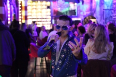 Knutschfleck-Variete-und-show-erlebnis-Restaurant-am-Alexanderplatz-Berlin-2026-8