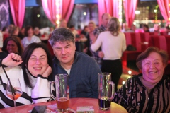 Knutschfleck-Variete-und-show-erlebnis-Restaurant-am-Alexanderplatz-Berlin38