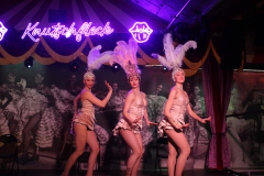 beste-Eventlocation-Berlin-Knutschfleck-Show-Theater-Variete-Bar-Erlebnisrestaurant-im-Fernsehturm-am-Alexanderplatz-25