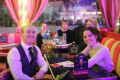beste-Eventlocation-Berlin-Knutschfleck-Show-Theater-Variete-Bar-Erlebnisrestaurant-im-Fernsehturm-am-Alexanderplatz-37