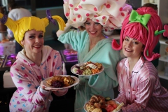 Berlin-Brunch-im-Knutschfleck-Erlebnis-Restaurant-und-Variete-im-Fernsehturm-Berlin-00