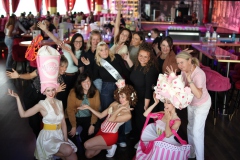 Berlin-Brunch-mit-Show-und-Unterhaltung-im-Knutschfleck-Restaurant-und-Eventlocation-Fernsehturm-am-Alexanderplatz-2026