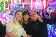 Knutschfleck-Variete-und-show-erlebnis-Restaurant-am-Alexanderplatz-Berlin-2026-19