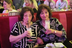 Knutschfleck-Variete-und-show-erlebnis-Restaurant-am-Alexanderplatz-Berlin-2026-33