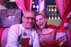 Knutschfleck-Variete-Erlebnis-Restaurant-und-Show-Bar-Eventlocation-Alexanderplatz-Berlin-17