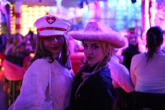 Knutschfleck-Variete-Erlebnis-Restaurant-und-Show-Bar-Eventlocation-Alexanderplatz-Berlin-32