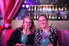 Knutschfleck-Variete-Erlebnis-Restaurant-und-Show-Bar-Eventlocation-Alexanderplatz-Berlin-39