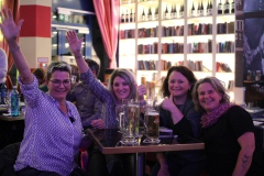 Knutschfleck-Variete-Erlebnis-Restaurant-und-Show-Bar-Eventlocation-Alexanderplatz-Berlin-56