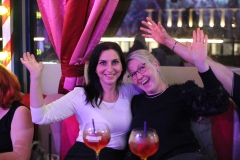 Knutschfleck-Variete-Erlebnis-Restaurant-und-Show-Bar-Eventlocation-Alexanderplatz-Berlin-65