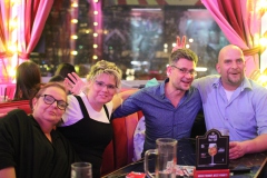 Knutschfleck-Variete-Erlebnis-Restaurant-und-Show-Bar-Eventlocation-Alexanderplatz-Berlin-68