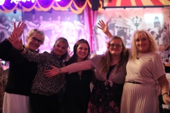 Knutschfleck-Bar-Dinner-Show-Erlebnis-Restaurant-Berlin-Fernsehturm-Alexanderplatz-18