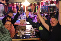 Knutschfleck-Bar-Dinner-Show-Erlebnis-Restaurant-Berlin-Fernsehturm-Alexanderplatz-23