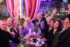 Knutschfleck-Bar-Dinner-Show-Erlebnis-Restaurant-Berlin-Fernsehturm-Alexanderplatz-32