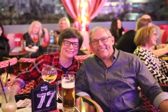 Knutschfleck-Bar-Dinner-Show-Erlebnis-Restaurant-Berlin-Fernsehturm-Alexanderplatz-48