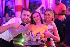 Knutschfleck-Bar-Dinner-Show-Erlebnis-Restaurant-Berlin-Fernsehturm-Alexanderplatz-5