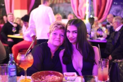 Knutschfleck-Bar-Dinner-Show-Erlebnis-Restaurant-Berlin-Fernsehturm-Alexanderplatz-50