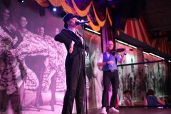 Knutschfleck-Bar-Dinner-Show-Erlebnis-Restaurant-Berlin-Fernsehturm-Alexanderplatz-64