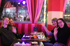 Knutschfleck-Variete-und-show-erlebnis-Restaurant-am-Alexanderplatz-Berlin-2026-39