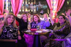 Variete-Dinner-Show-Bar-Restaurant-Knutschfleck-Berlin-Alexanderplatz-Fernsehturm-14