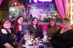 Variete-Dinner-Show-Bar-Restaurant-Knutschfleck-Berlin-Alexanderplatz-Fernsehturm-46