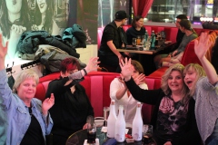 Variete-Dinner-Show-Bar-Restaurant-Knutschfleck-Berlin-Alexanderplatz-Fernsehturm-8