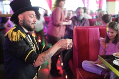 Berlins-Bester-Brunch-Knutschfleck-Familien-Fruehstueck-und-Und-Unterhaltung-Fernsehturm-Februar-2026-35