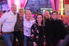 11-best-Entertainment-Bar-and-Variete-Dinner-Show-Restaurant-Berlin-Alexanderplatz-2026