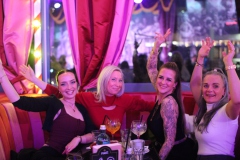 18-best-Entertainment-Bar-and-Variete-Dinner-Show-Restaurant-Berlin-Alexanderplatz-2026