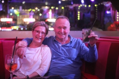 64-best-Entertainment-Bar-and-Variete-Dinner-Show-Restaurant-Berlin-Alexanderplatz-2026
