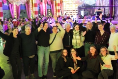 Beste-Show-Dinner-Bar-und-Erlebnis-Restaurant-Berlin-Knutschfleck-am-Alexanderplatz-28