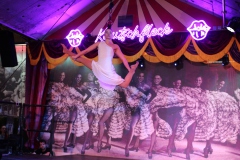 Beste-Show-Dinner-Bar-und-Erlebnis-Restaurant-Berlin-Knutschfleck-am-Alexanderplatz-4