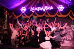 Beste-Show-Dinner-Bar-und-Erlebnis-Restaurant-Berlin-Knutschfleck-am-Alexanderplatz-45