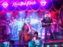 Knutschfleck Variete Show Band