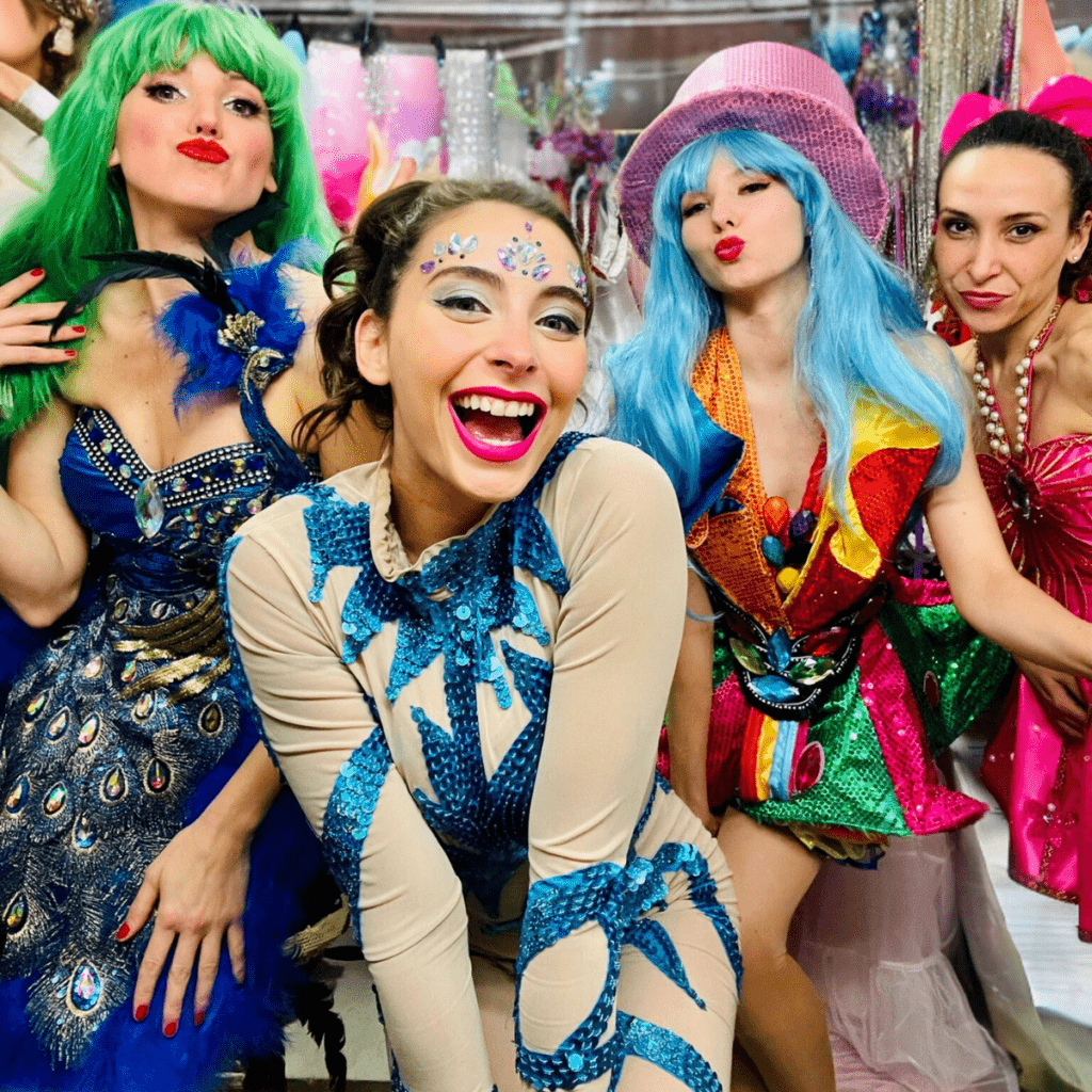 Wilde Matilde Show GIrls Backstage