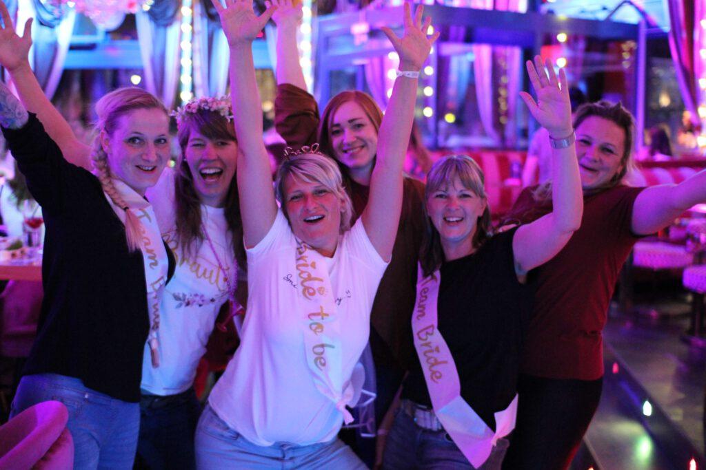 Jga Party Knutschfleck
