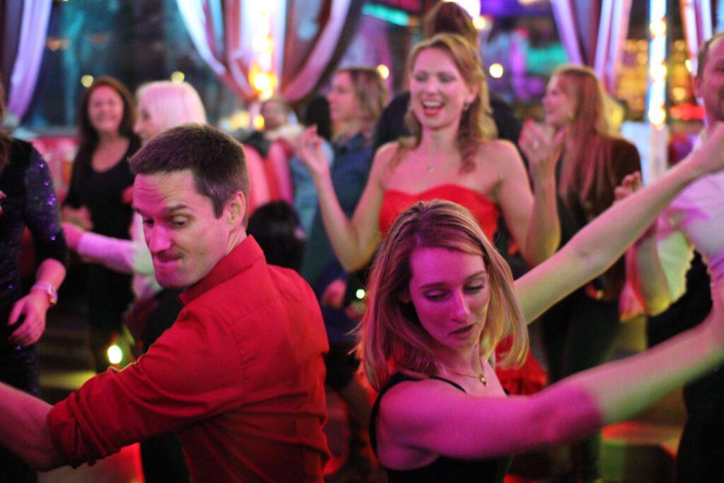 Candle light Show Dinner