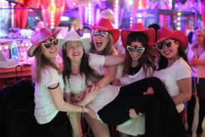 bachelorette party in knutschfleck berlin