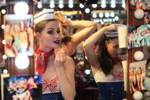 Behind-the-Scenes-The-Magic-of-Knutschfleck-Berlin-Shows