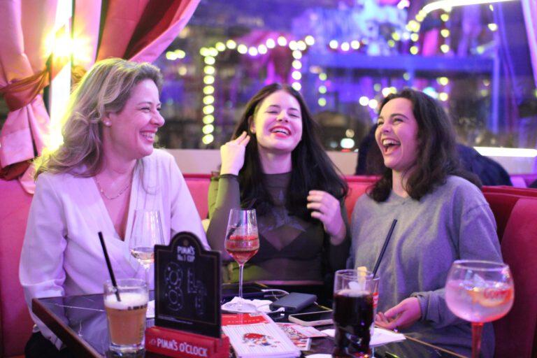 Epic-Girls-Night-at-Knutschfleck-Berlin-Weekend-Glamour-Awaits