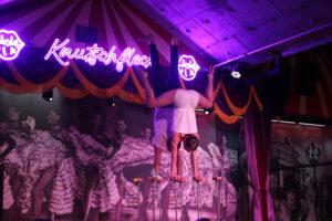 Sind die Varieté-Shows im Knutschfleck Berlin wirklich so atemberaubend? Absolut!